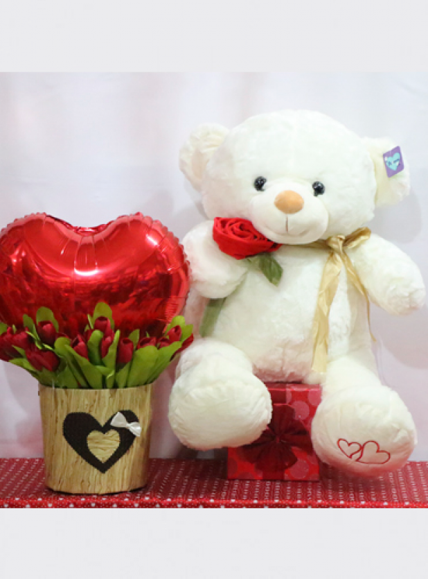 Oso Musical con una rosa